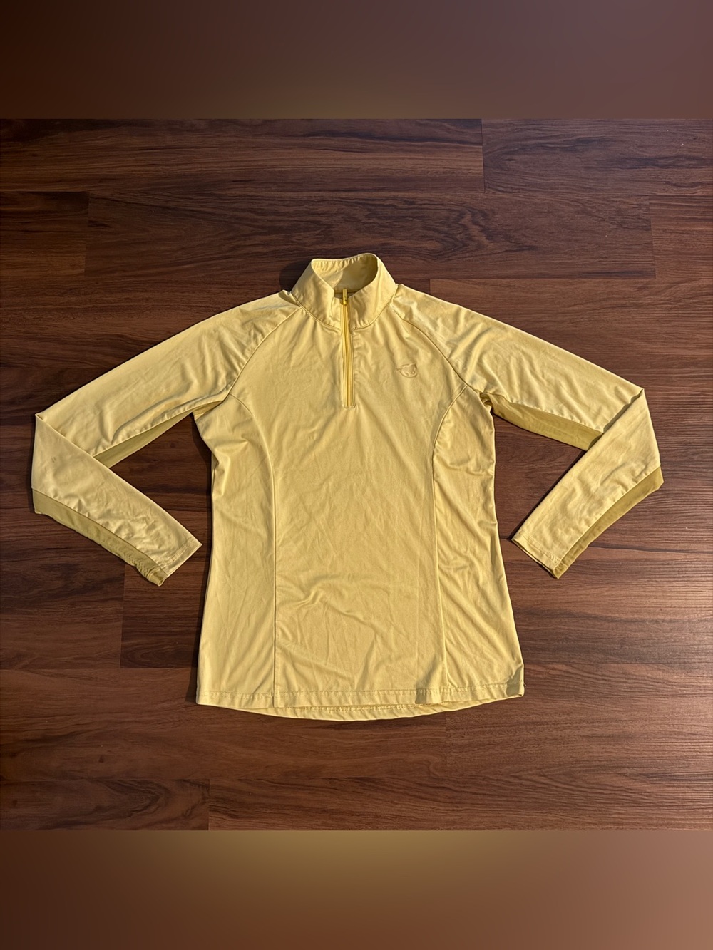 Women’s Medium Yellow Smartpak Long Sleeve Horseback Riding Sunshirt. Good Condi